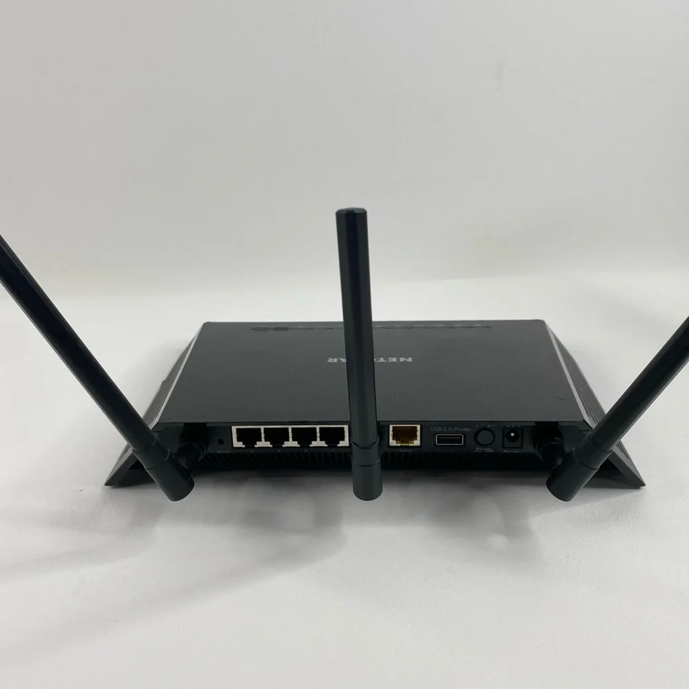 Netgear R6400v2 AC1750 Smart WiFi Router R6400 v2 - Picture 5 of 11